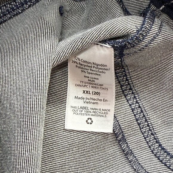 Time & True Capri Pull On Pinstriped Pants Stretch Nautical Preppy Navy XXL NWOT - Picture 7 of 11